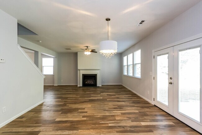Foto del edificio - 50 Brookview Dr
