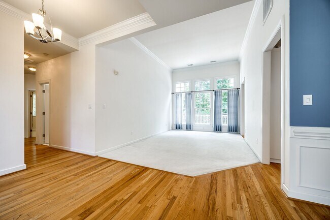 Foto del edificio - Exceptional 4 Bedroom Ranch in Steele Creek!