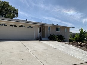 Building Photo - 5555 Morro Way