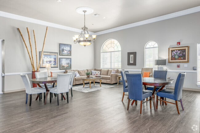 Lobby - Silver Elm Estates of Edmond