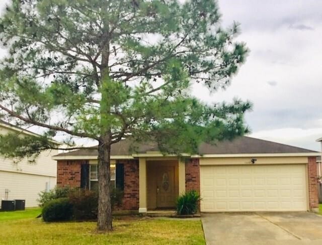 Foto principal - 19031 Yaupon Ranch Dr
