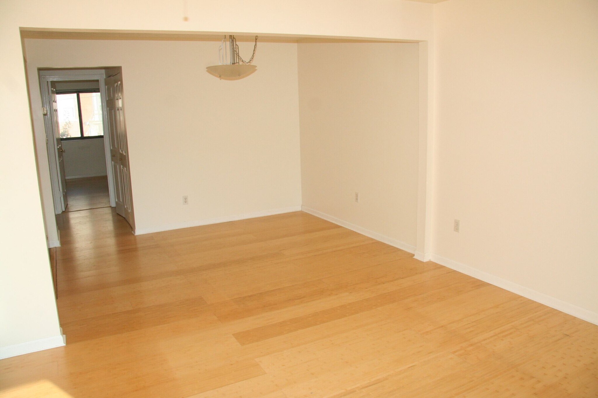 11015 Lake Ave Cleveland, OH 44102 – photo 4