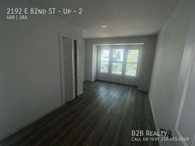 Foto del edificio - 2192 E 82nd St