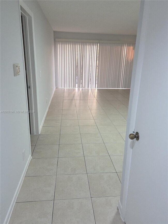 Foto del edificio - 891 Cypress Park Way