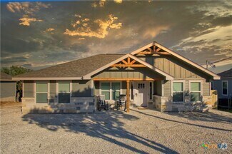 Building Photo - 1139 Cedar Bend