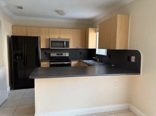 Foto del edificio - 8771 NW 106th Ln