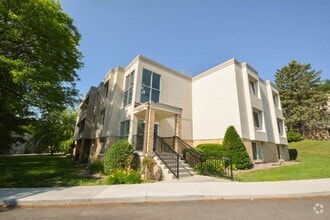 Building Photo - 354 Elton Hills Dr NW