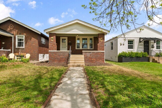 Foto del edificio - 4011 McDonald Ave