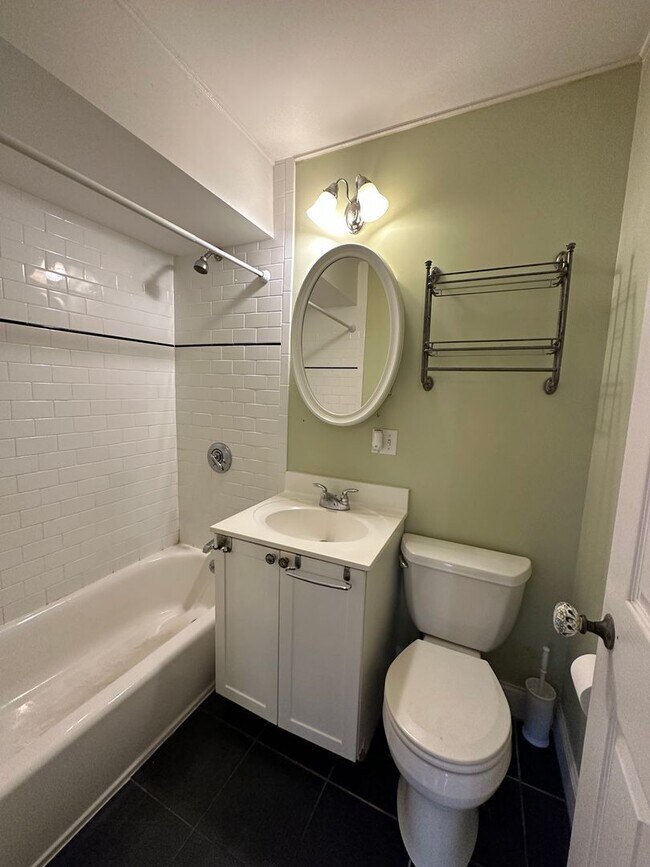Foto del edificio - Spacious studio in Porter Square Cambridge
