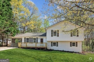 Building Photo - 2453 Falcon Ct