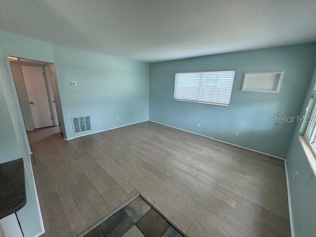 Foto del edificio - 870 50th Ave N