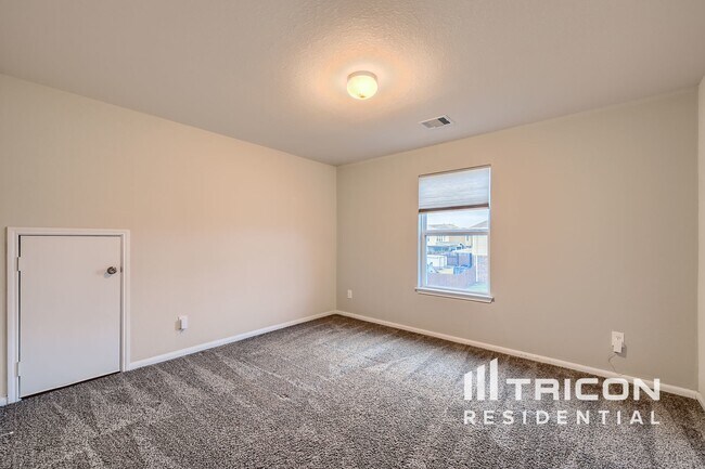 Building Photo - 20831 Fair Walnut Way