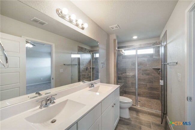 Building Photo - 1374 Rios Bend Dr
