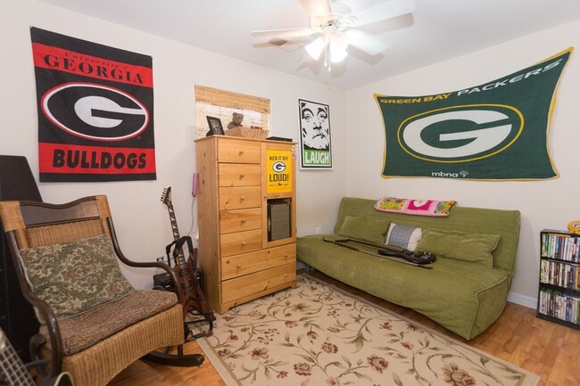 Photo - 3 BR, 2 BA House