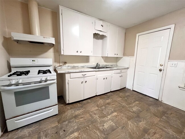 Foto del edificio - 3519 4th St