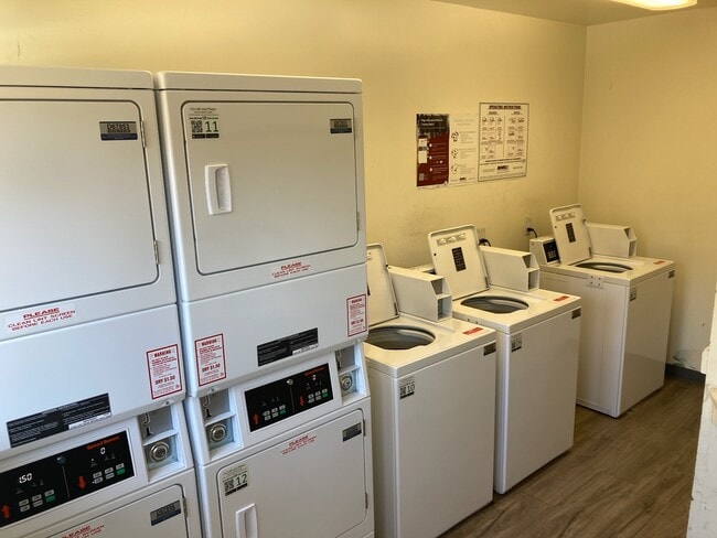 just 9 steps from door is 24/7 laundry facility - pay with cards - 138 S Bryn Mawr St