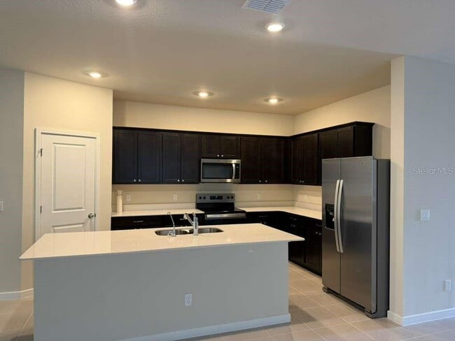 Building Photo - 6048 Forest Perch Dr