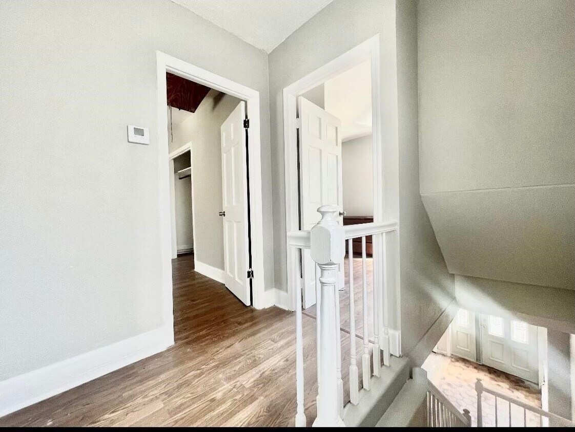 Foto principal - 512 76th St