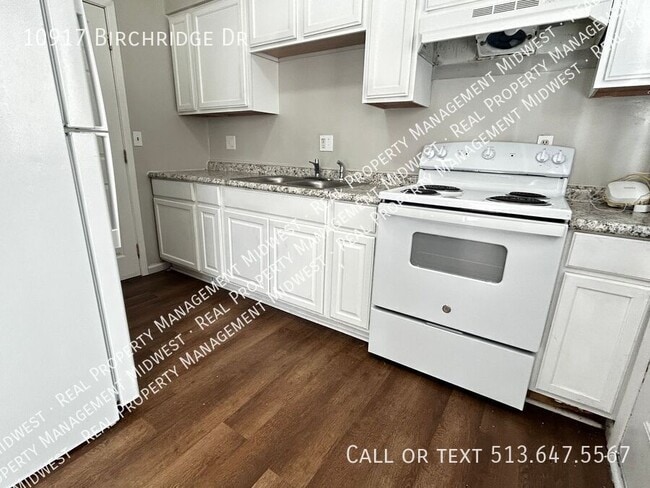 Photo - 10917 Birchridge Dr Apartment