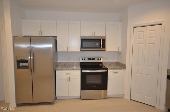 Building Photo - 3306 Bassie Ct