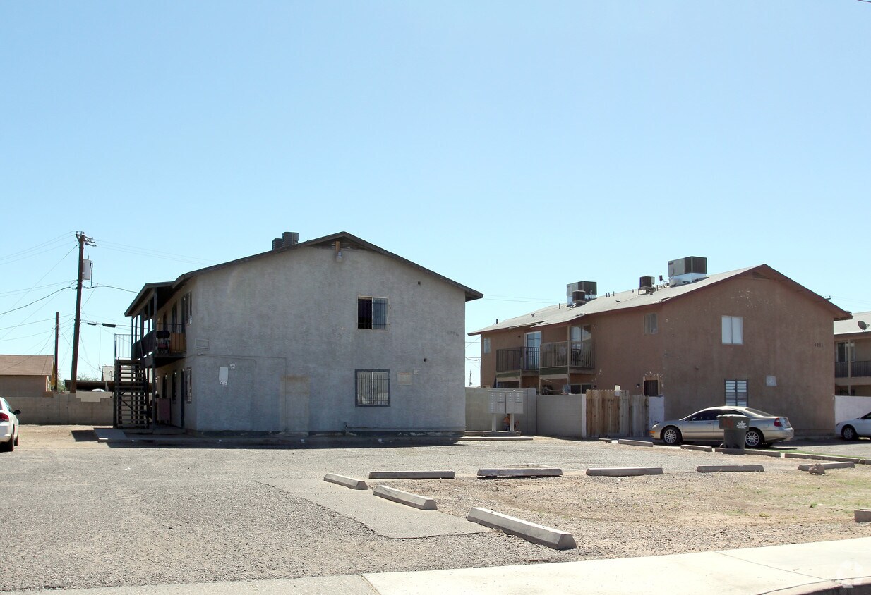 Foto del edificio - 4211-4217 S 3rd St