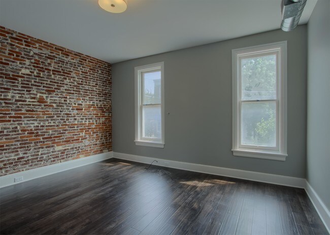 Foto del edificio - 1204 N 2nd St