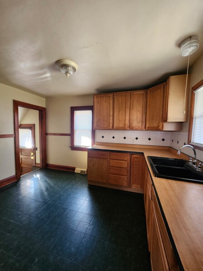 Foto del edificio - 5923 N 38th St