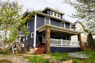 Building Photo - 54 S Portage Path