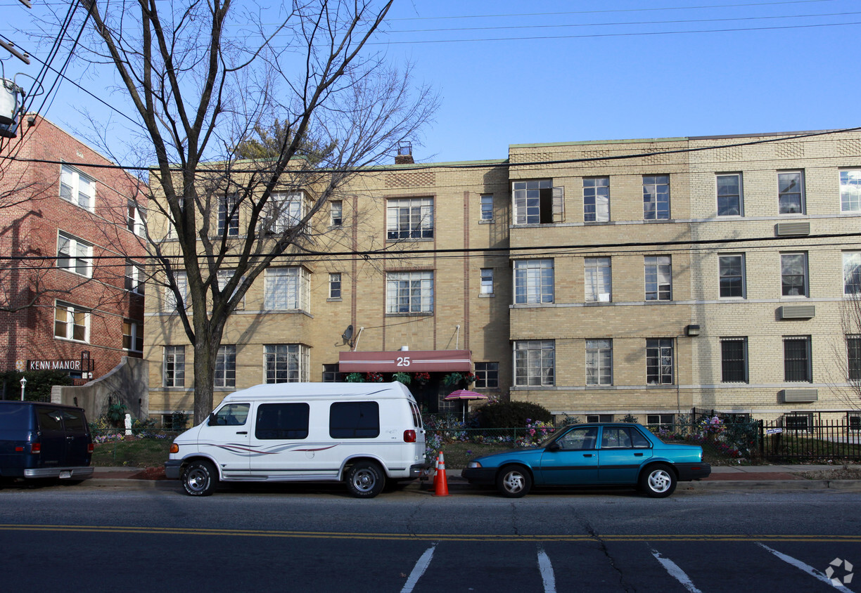 Building Photo - 25 Kennedy St NW