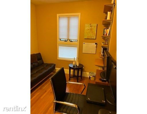 Building Photo - 2 br, 1 bath Condo - 29 Cohasset St, 2 Unit 2