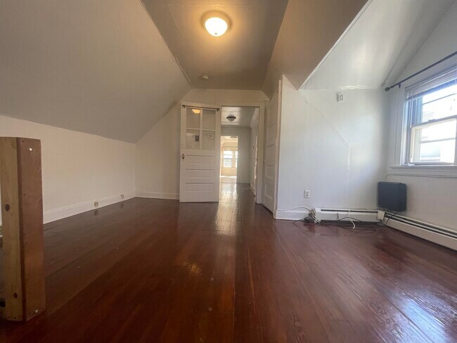 Foto del edificio - 128 W 31st St