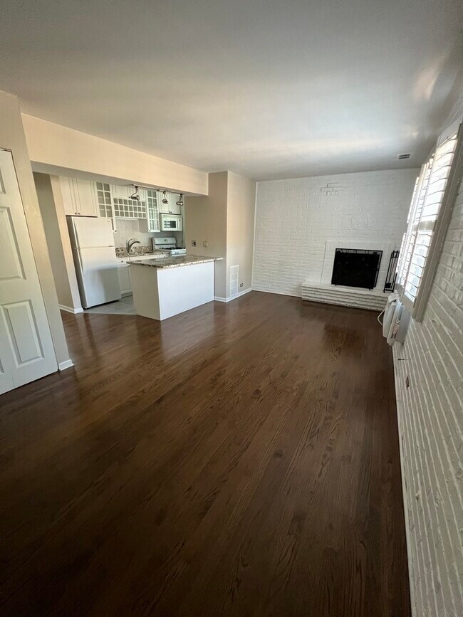 Foto del edificio - 455 W Grant Pl
