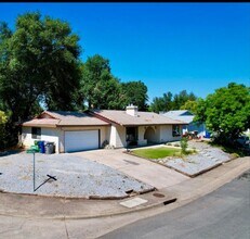 Building Photo - 1200 Hawthorne Ave