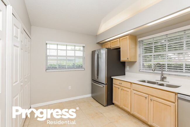 Building Photo - 4863 Treasure Cay Rd