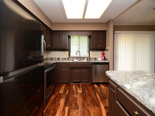 Building Photo - 3716 Looking Glass Dr