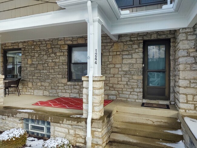 Foto del edificio - 1244 Grandview Ave
