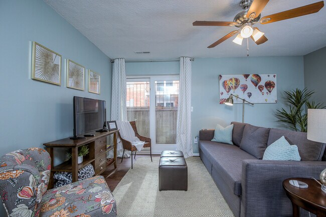 Foto del edificio - 4115 Warwick Blvd