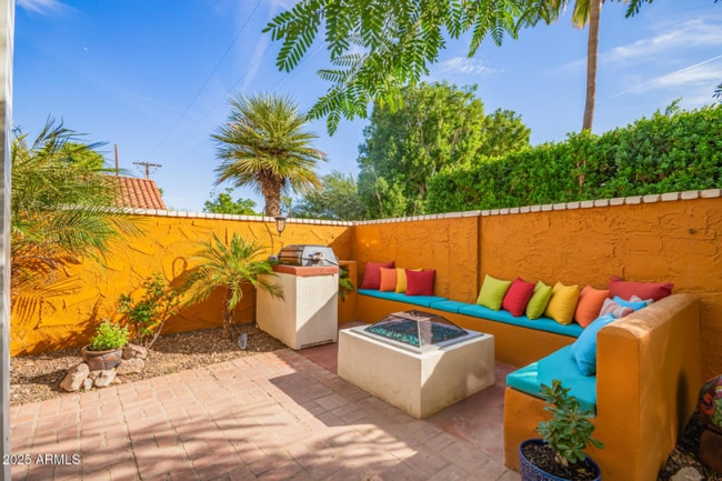 Photo - 5730 N Scottsdale Rd Townhome