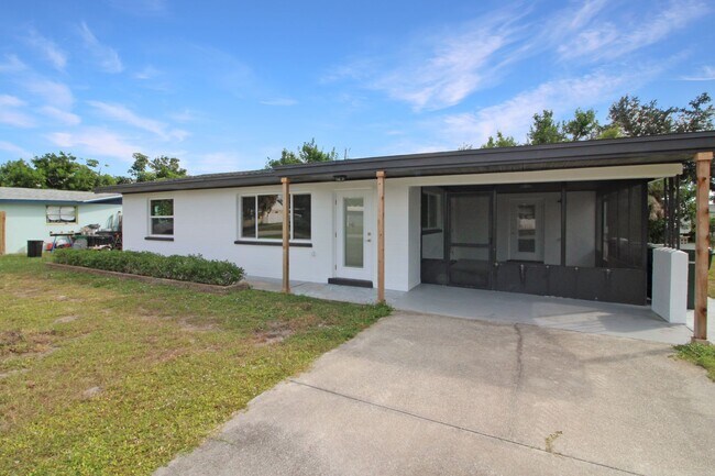 Building Photo - Overbrook Gardens Annual Home for Rent