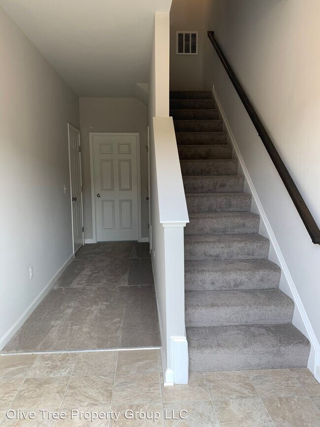 Building Photo - 3 br, 2 bath House - 267 Patchwork Dr