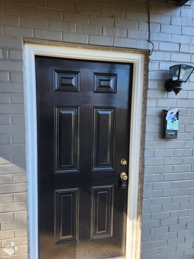Primary Photo - Chapel Hill/2BR Brookside Condo