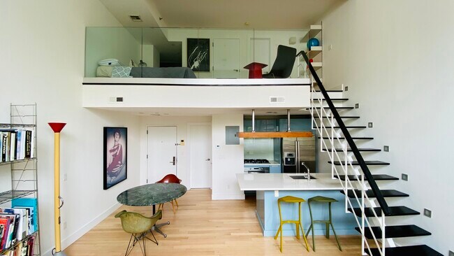 Building Photo - Chic Loft-Like Duplex, Private Roof Deck