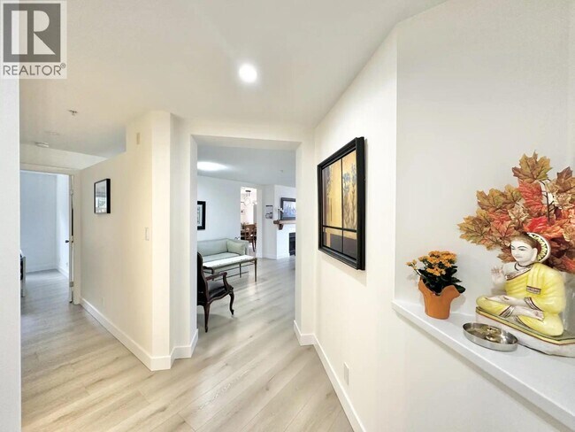 Photo du bâtiment - 1428 Parkway Blvd