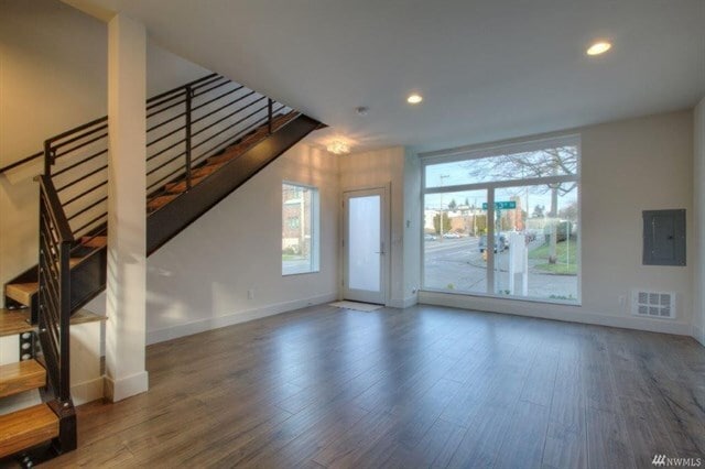 Foto del edificio - Beautiful 2016 Ballard Townhome 3 Bed 2.5 bath