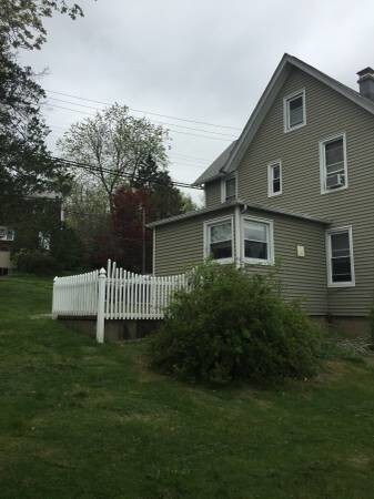 Foto principal - 8 Old Knollwood Rd
