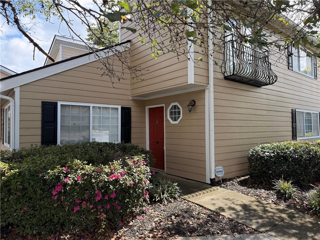 Primary Photo - 1468 Briarwood Rd NE