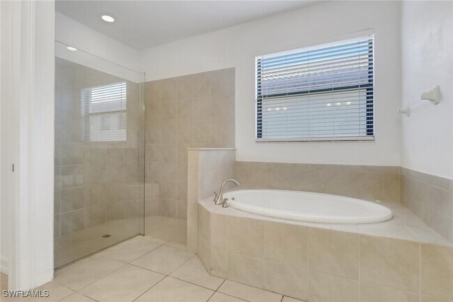 Foto del edificio - 14533 Tuscany Pointe Trl