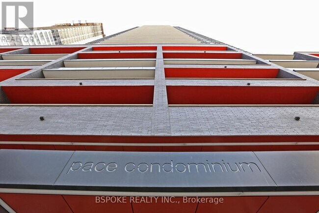 Photo du bâtiment - 159-3159 Dundas St E