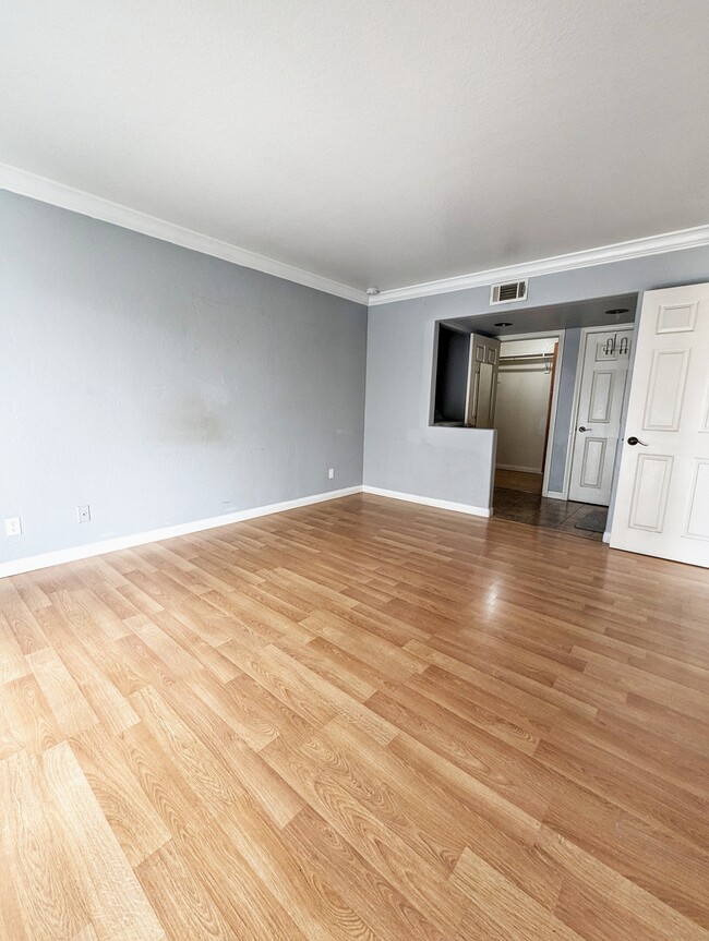 Building Photo - 3510 W Sweetbay Ct