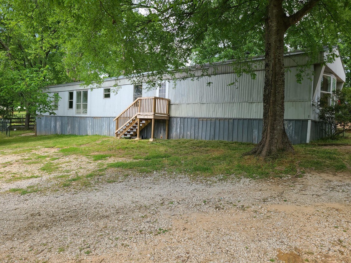 Primary Photo - 3627 S Rayburn Dr
